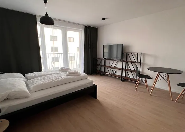 1 With Terrace, New Building 55